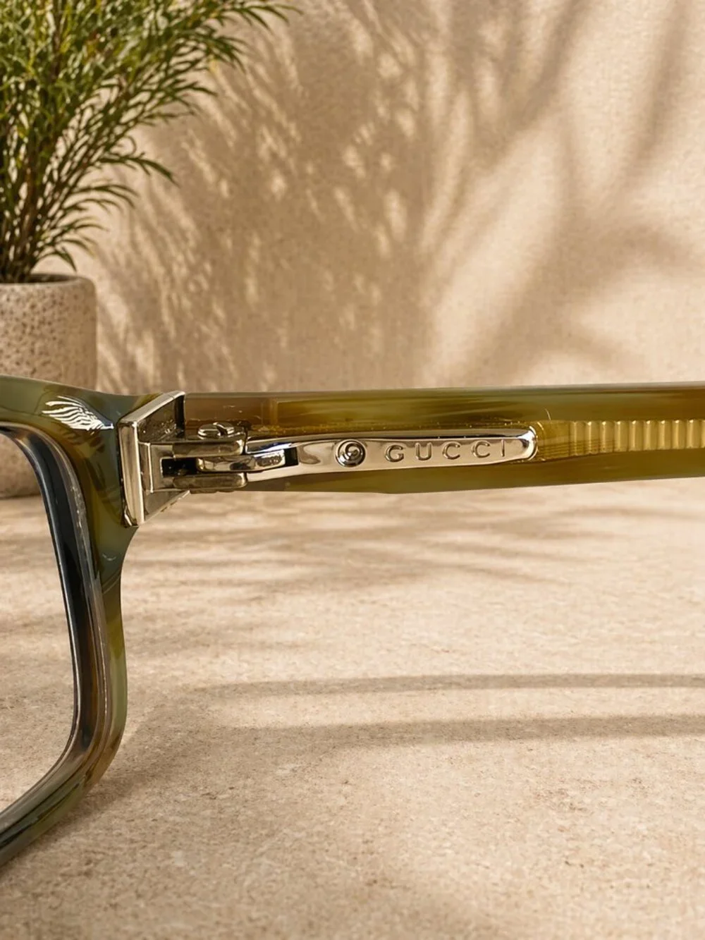 Gucci GG1504 Eyeglass Frames Tortoise Brown Italy Vintage RX Optical Glasses